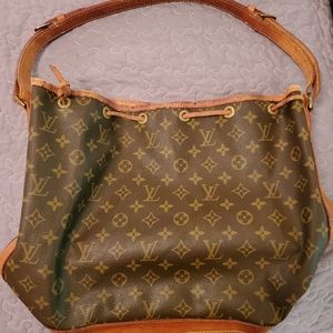 Luis Vuitton bag